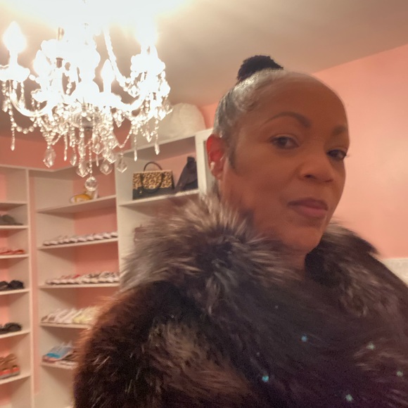 Ebony beaver fur coat - Picture 8 of 12